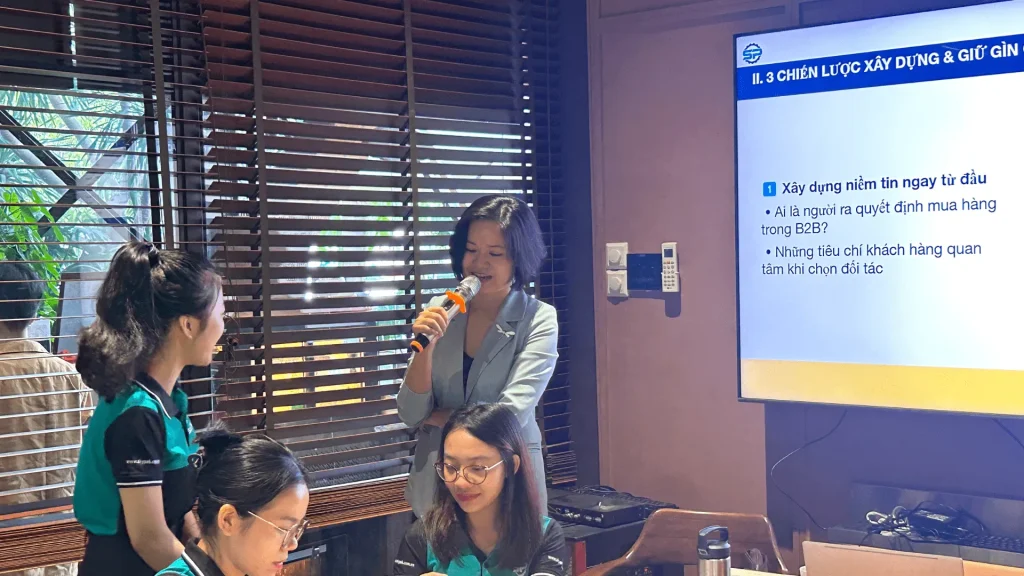 Workshop tháng 2/2025 – Xây dựng & Gìn giữ mối quan hệ khách hàng B2B hiệu quả